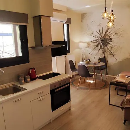 Quiet Beauty -kiki * Volos